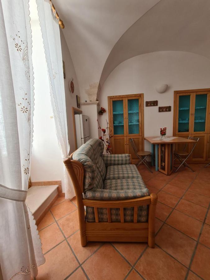 La Casetta Di Antonella Locorotondo Bagian luar foto